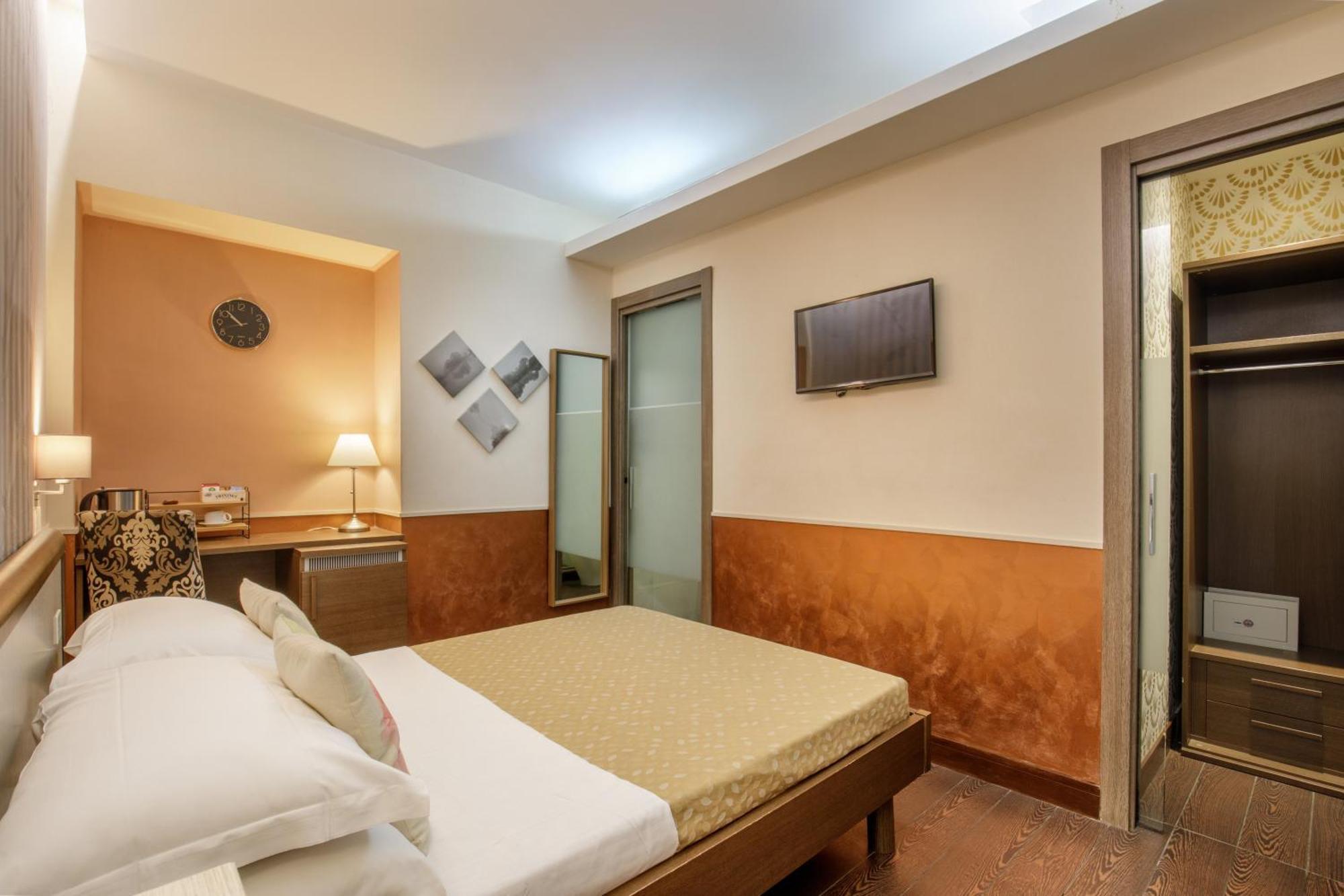 Corso Grand Suite Рим Екстер'єр фото