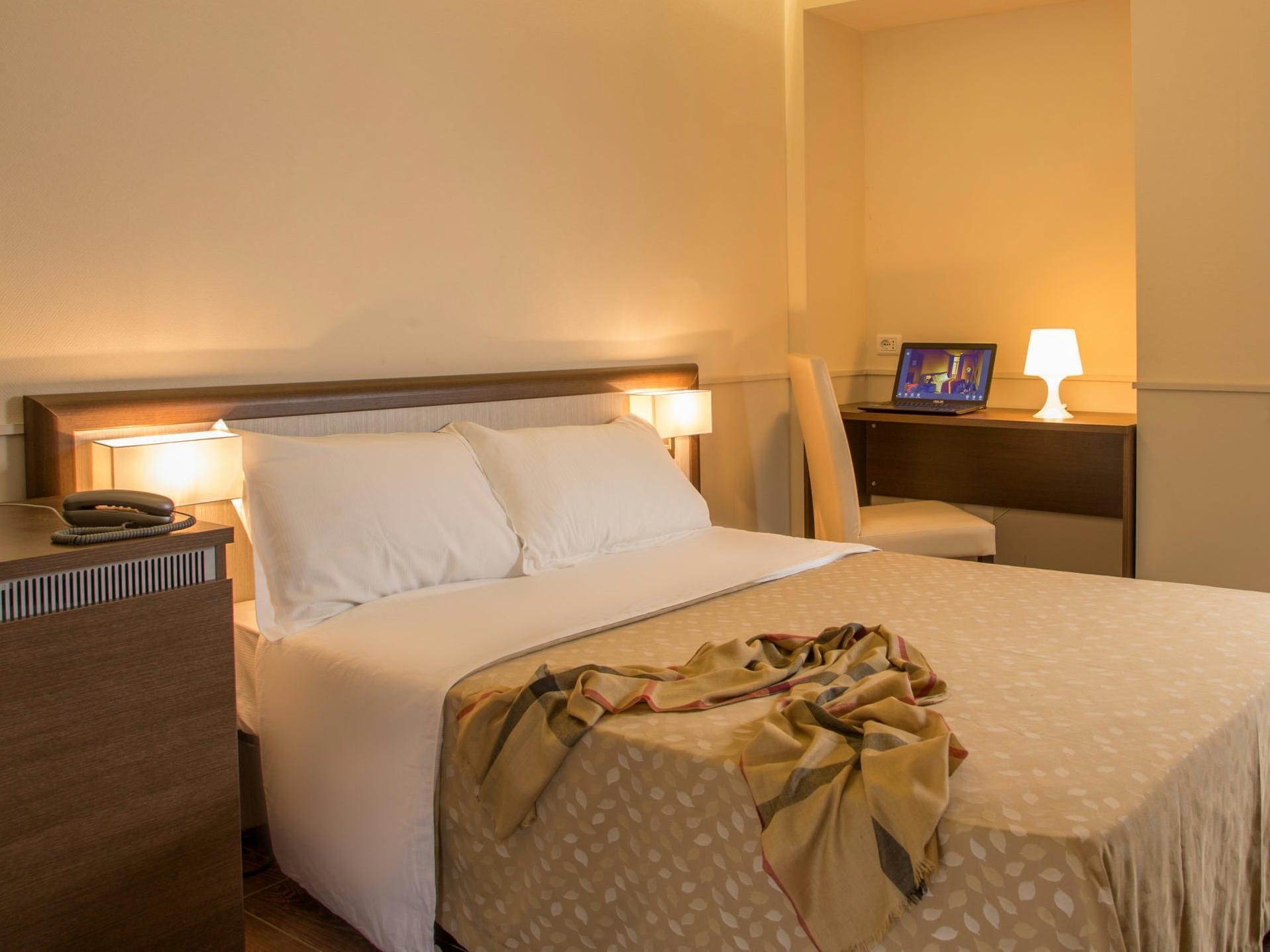Corso Grand Suite Рим Екстер'єр фото