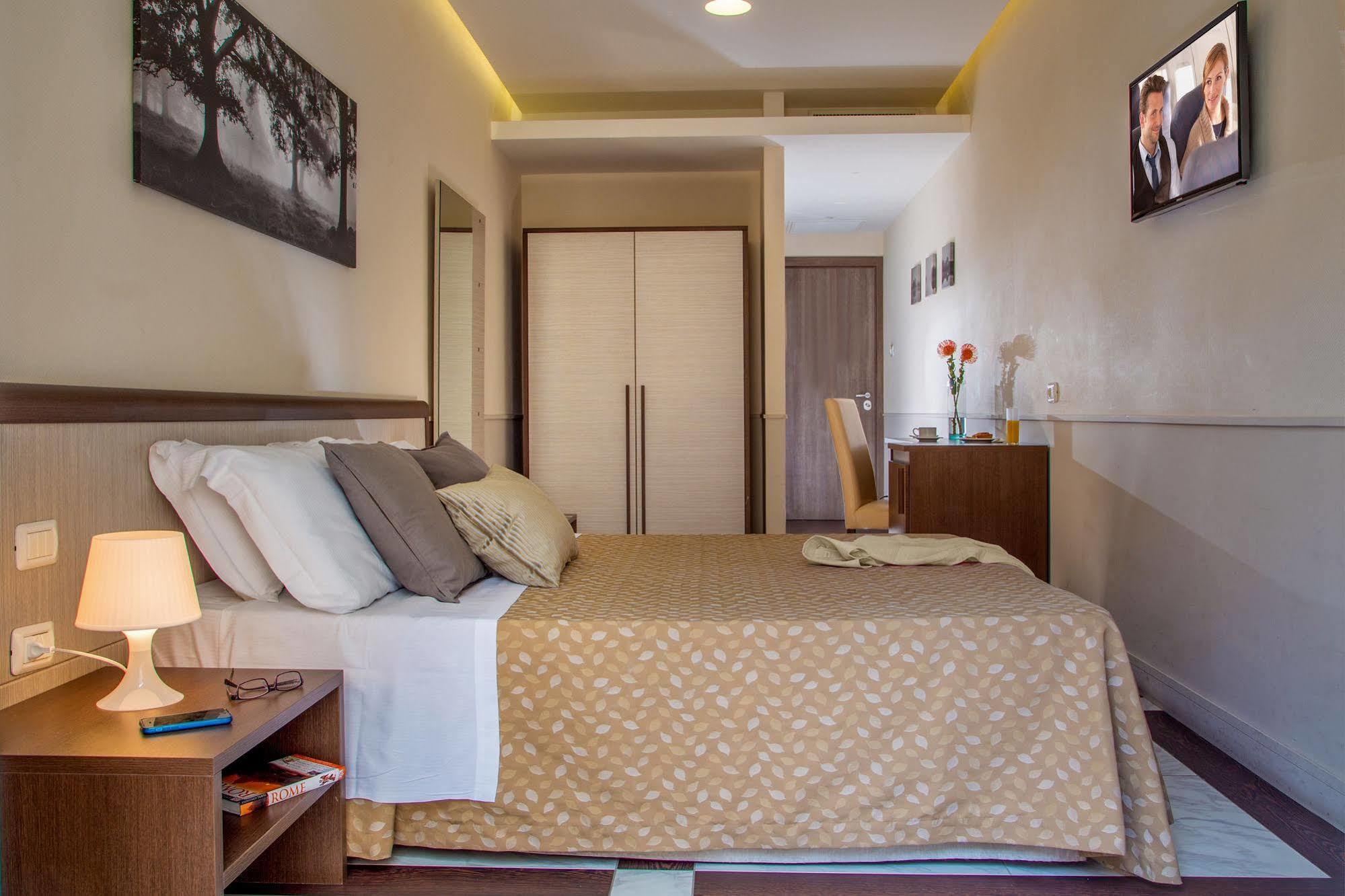 Corso Grand Suite Рим Екстер'єр фото