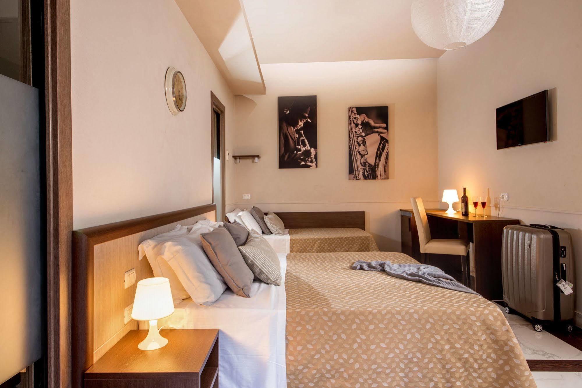 Corso Grand Suite Рим Екстер'єр фото